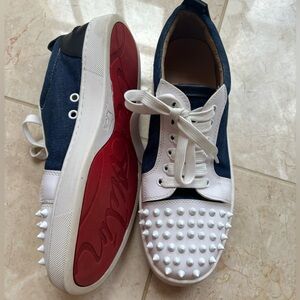 CHRISTIAN LOUBOUTIN Y2K DENIM/WHITE PATENT LEATHER LOUIS JUNIOR SPIKES SNEAKERS!
